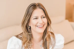 Dra. Gabriela Guliatto, dermatologista em Uberlândia